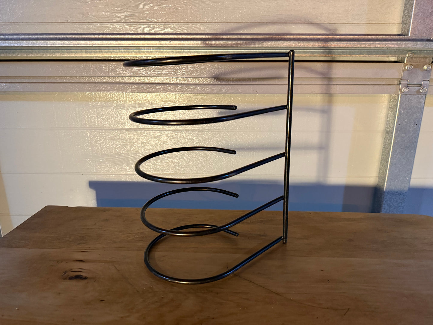 Book / record wire stand