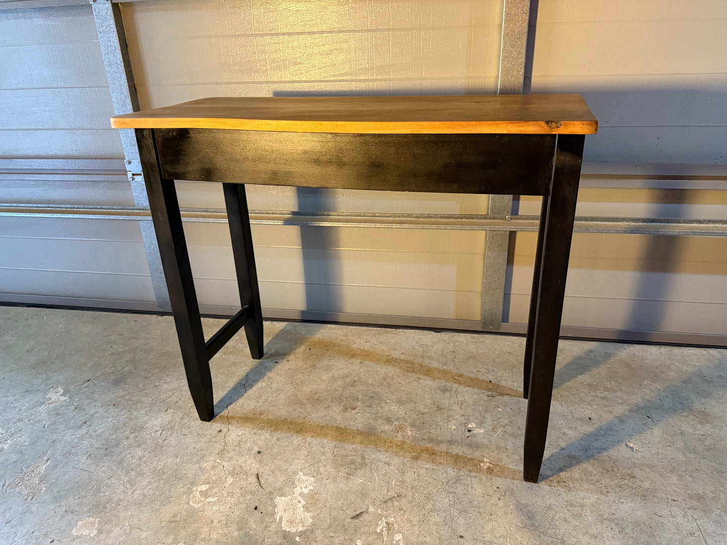 Desk / sideboard with drawer