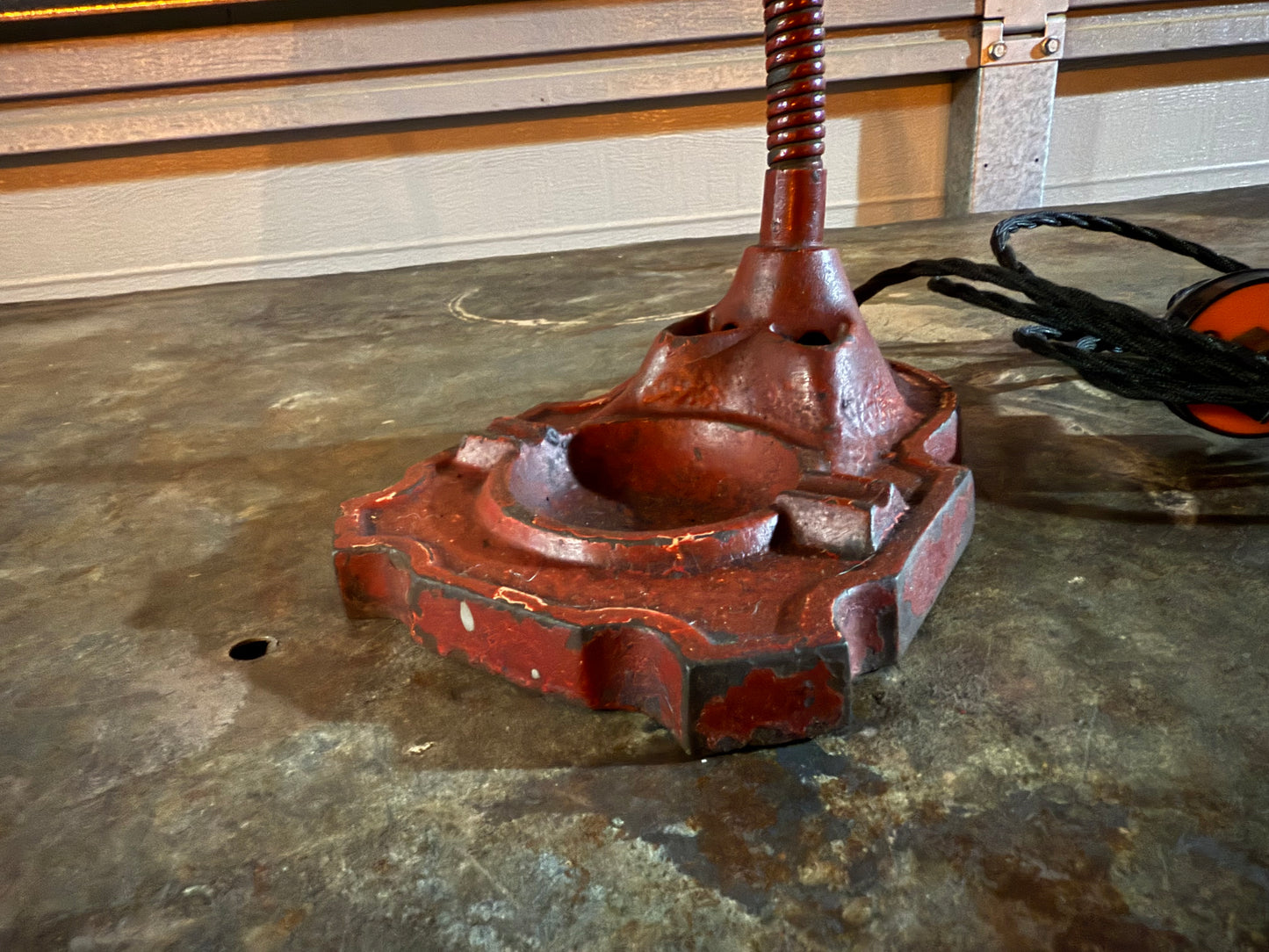 Gooseneck workshop desk lamp