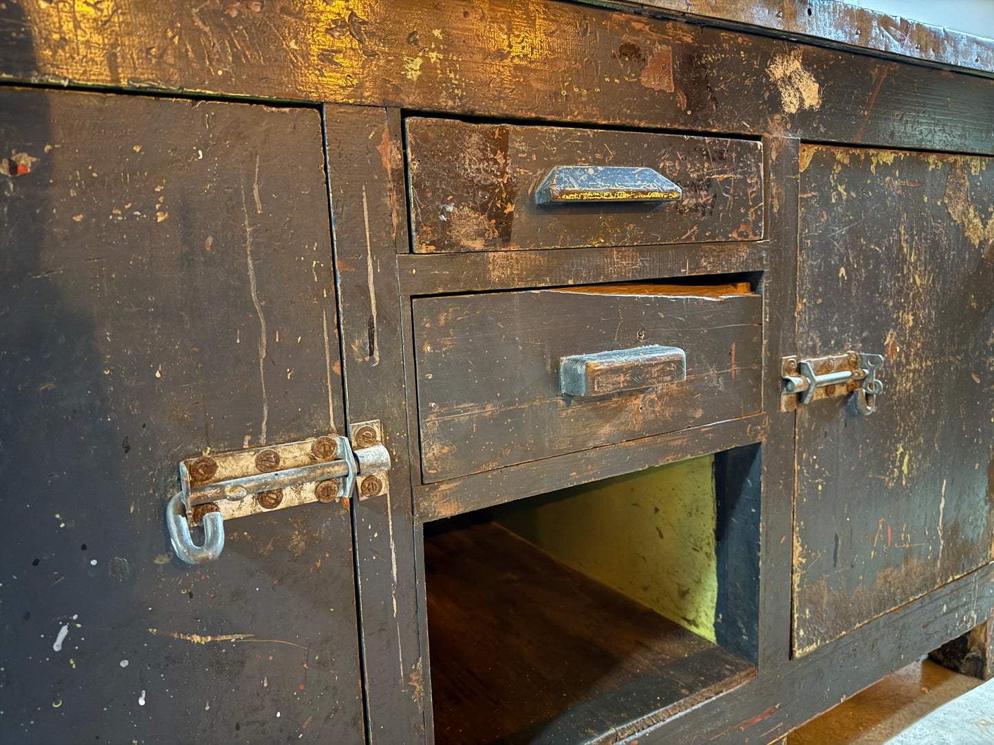 Large workbench