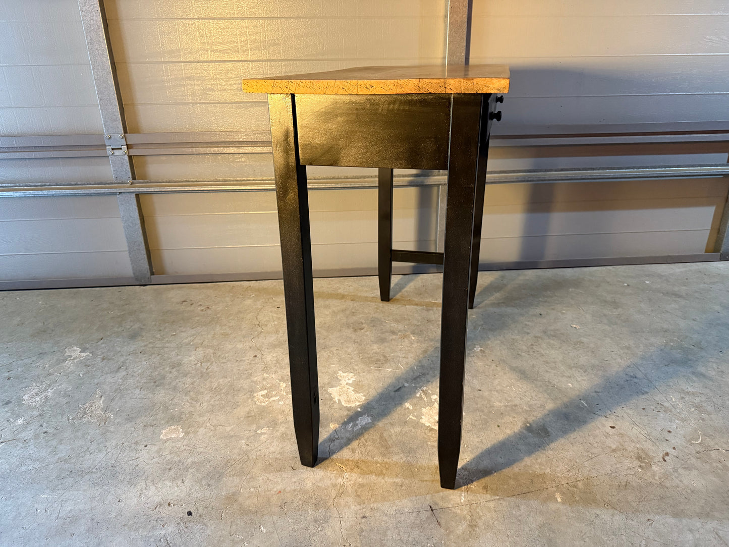 Desk / sideboard with drawer